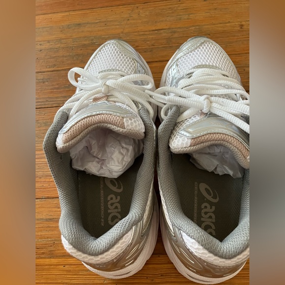 ASICS Gel Kayano 14 - Picture 5 of 11